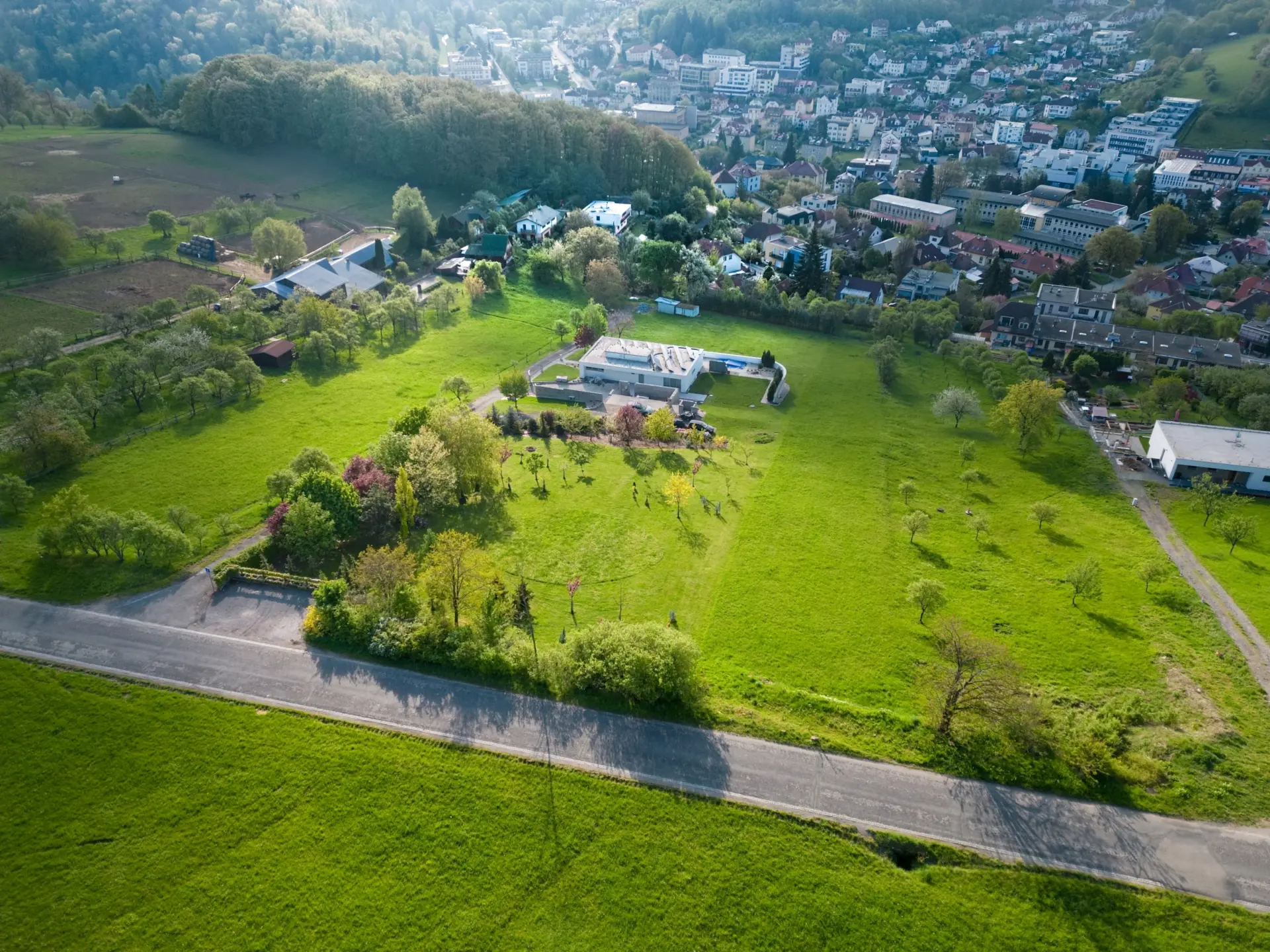 Prodej exkluzivního pozemku v Luhačovicích