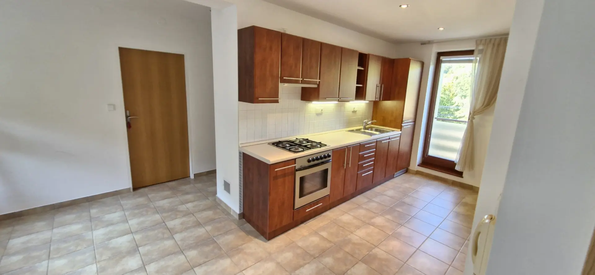 Prodej rodinného domu 8+2 v Luhačovicích