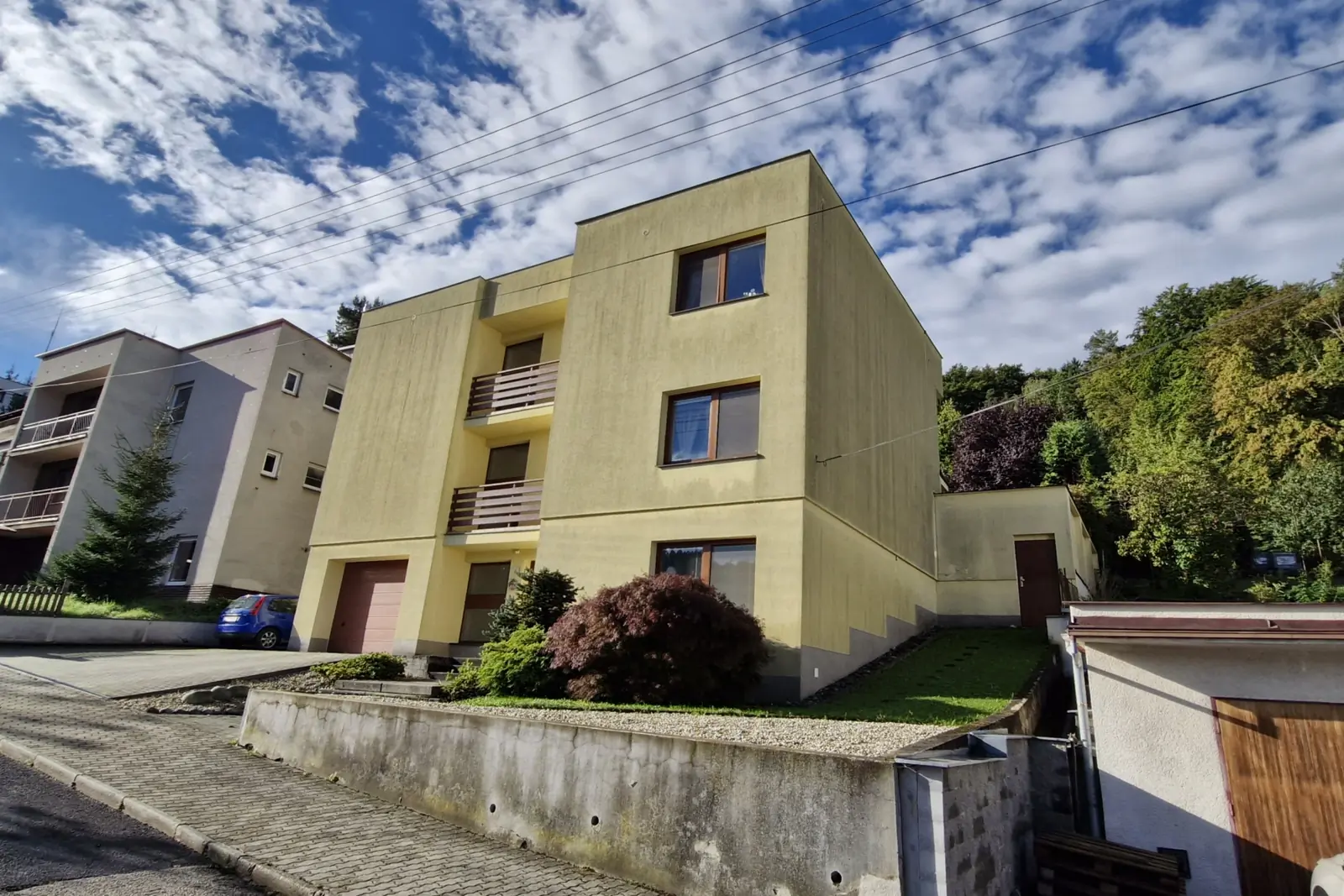 Prodej rodinného domu 8+2 v Luhačovicích