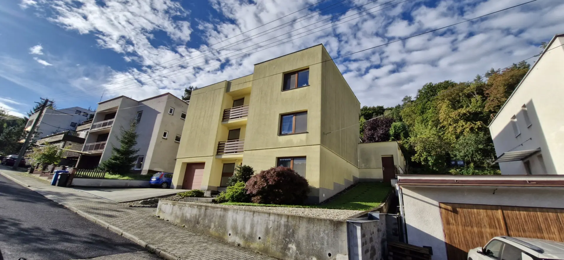 Prodej rodinného domu 8+2 v Luhačovicích