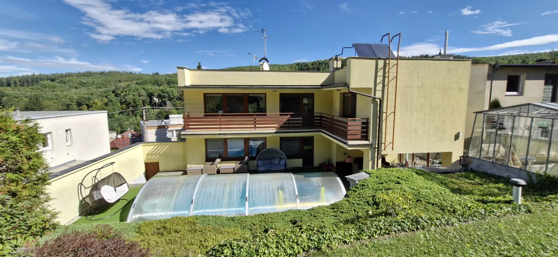 Prodej rodinného domu 8+2 v Luhačovicích