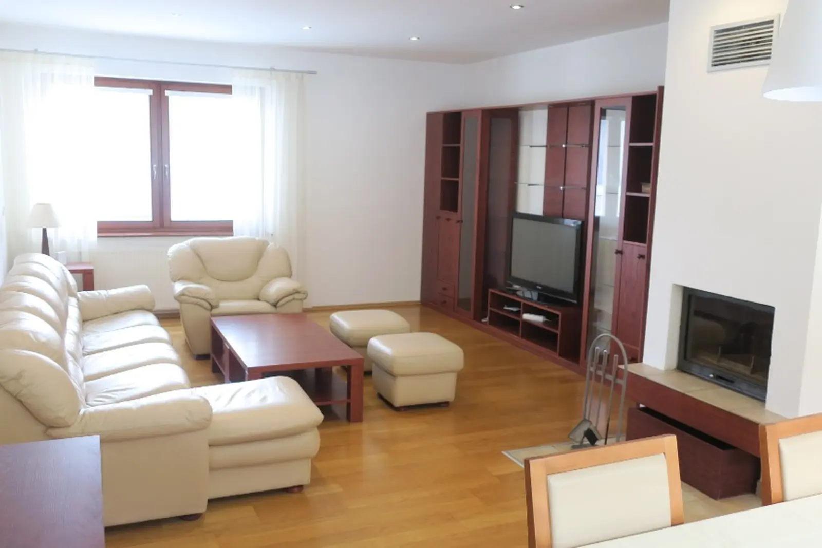 Prodej rodinného domu 8+2 v Luhačovicích