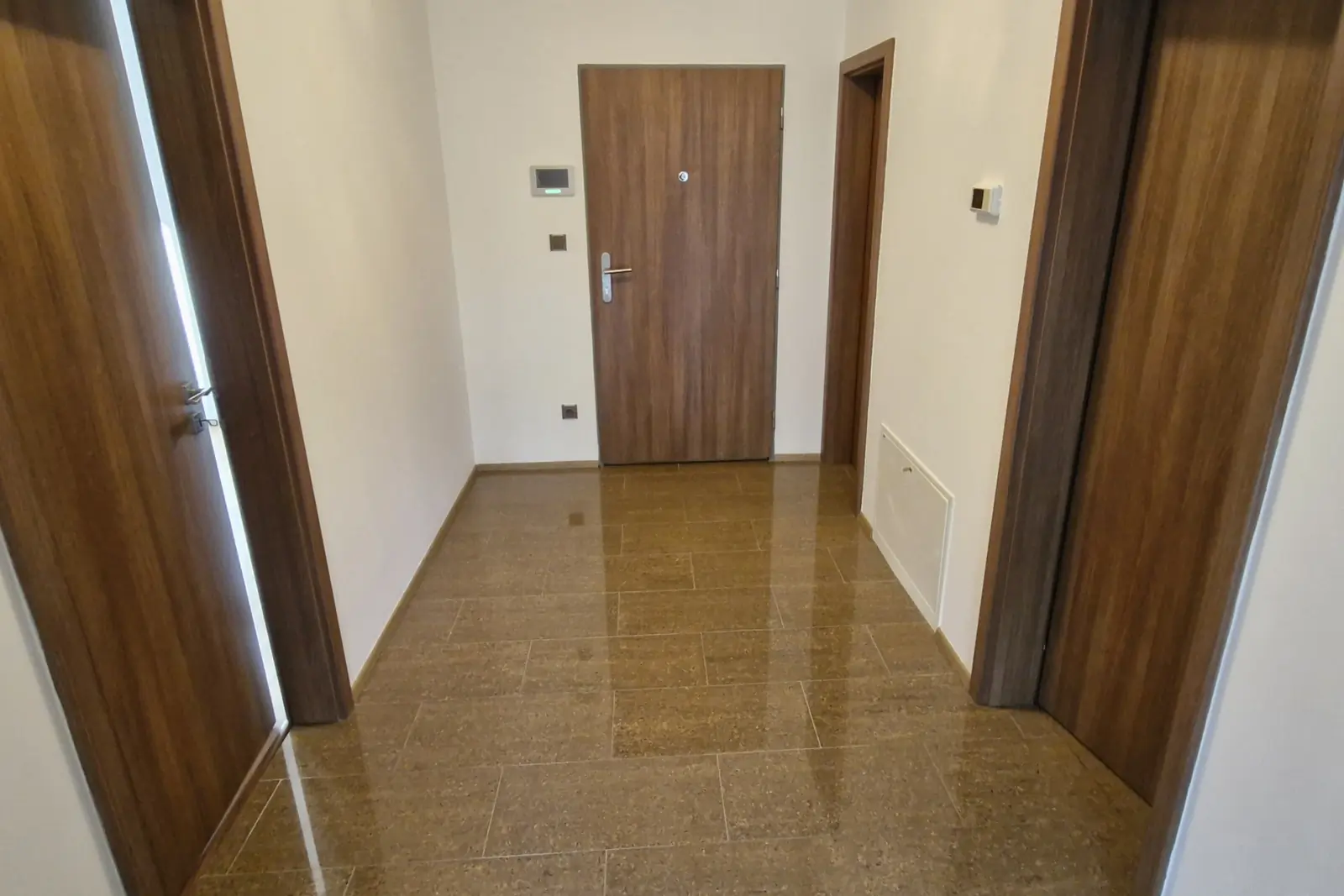 Pronájem prostorného bytu 3+kk přímo u lázeňské zóny v Luhačovicích