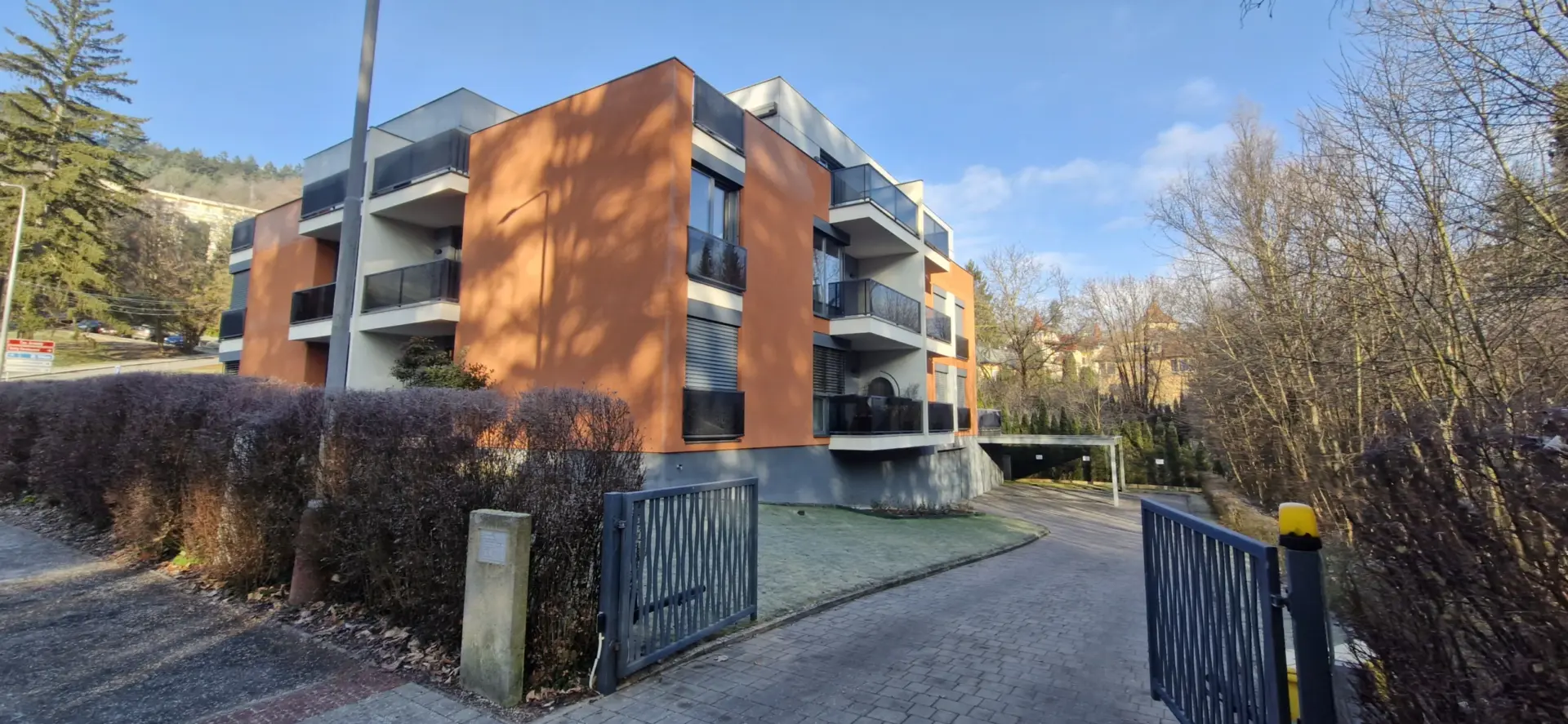 Pronájem prostorného bytu 3+kk přímo u lázeňské zóny v Luhačovicích